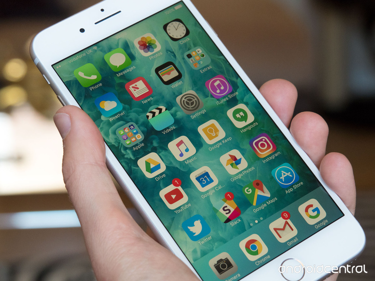 هل هواتف iPhone لا يمكن إختراقها او التجسس عليها؟ ام انها مجرد شائعة؟