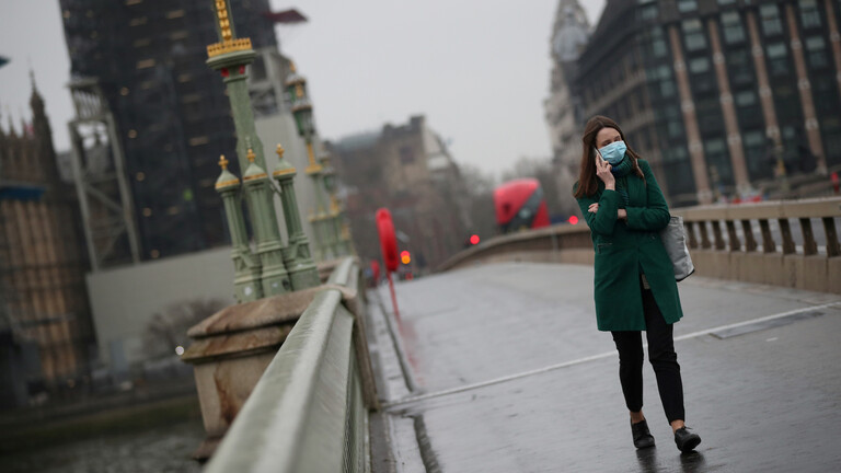 بريطانيا.. تراجع في حصيلة ضحايا كورونا بعد سلسلة قفزات قياسية متتالية