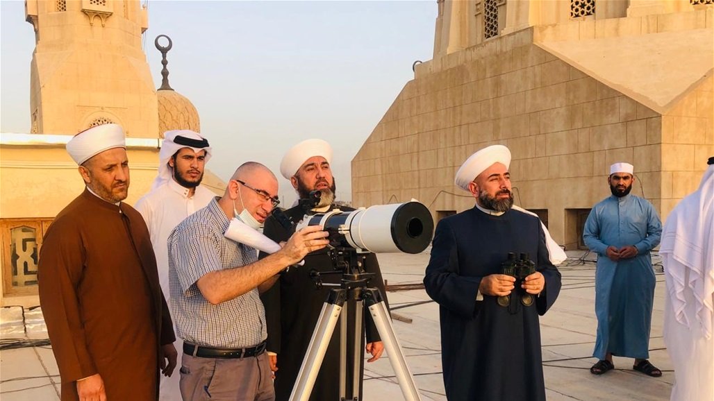 المجمع الفقهي يعلن ان يوم غد متمم لشهر رمضان والاحد اول ايام عيد الفطر