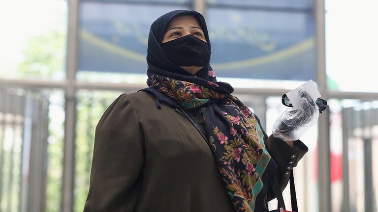 آخر بيانات كورونا في إيران.. ارتفاع الإصابات واستقرار معدل الوفيات