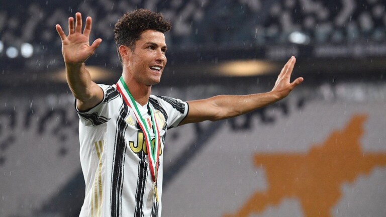 رونالدو يحسم الجدل حول مستقبله مع "السيدة العجوز"