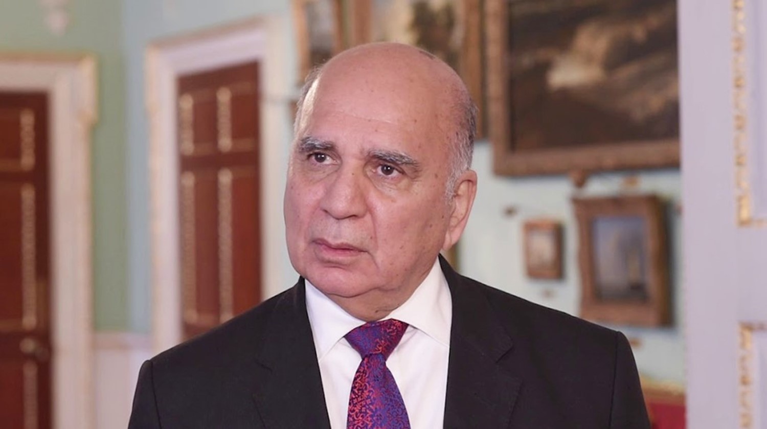 وزير الخارجية: تم فتح قنوات للحوار مع الفصائل التي تستهدف السفارات