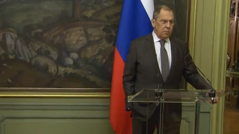 لافروف: جميع الأطفال الروس الذين تم نقلهم إلى العراق عادوا إلى أرض وطنهم