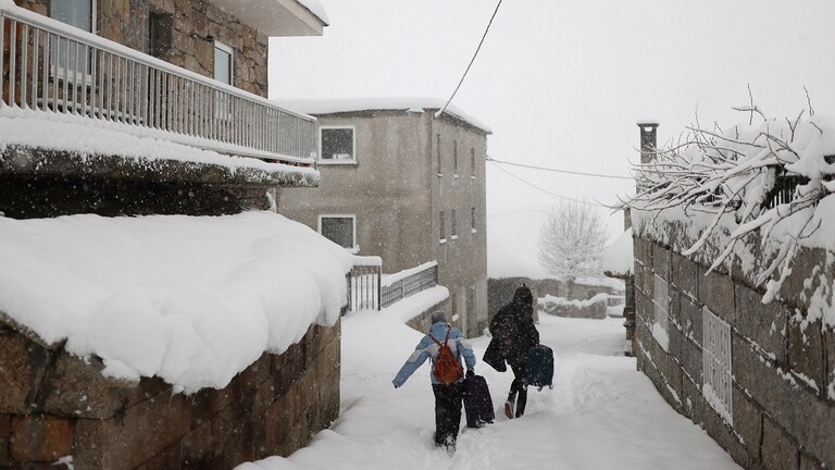 إسبانيا تسجل أدنى درجة حرارة في تاريخها