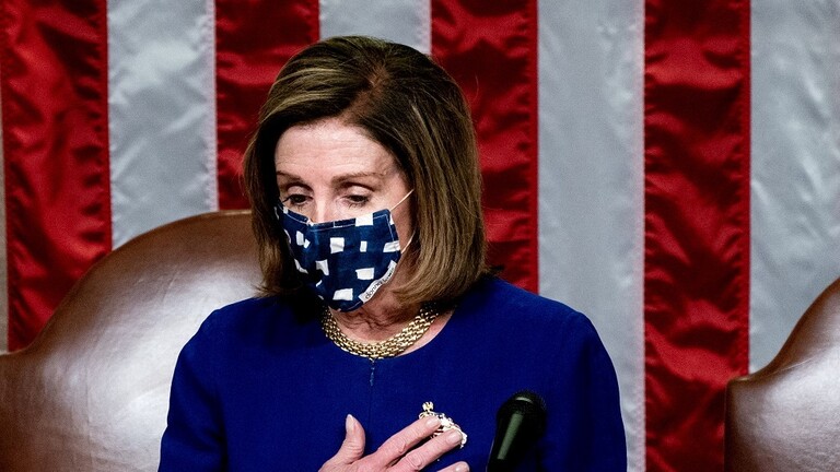 بيلوسي: مجلس النواب يستعد للمضي في مساءلة ترامب