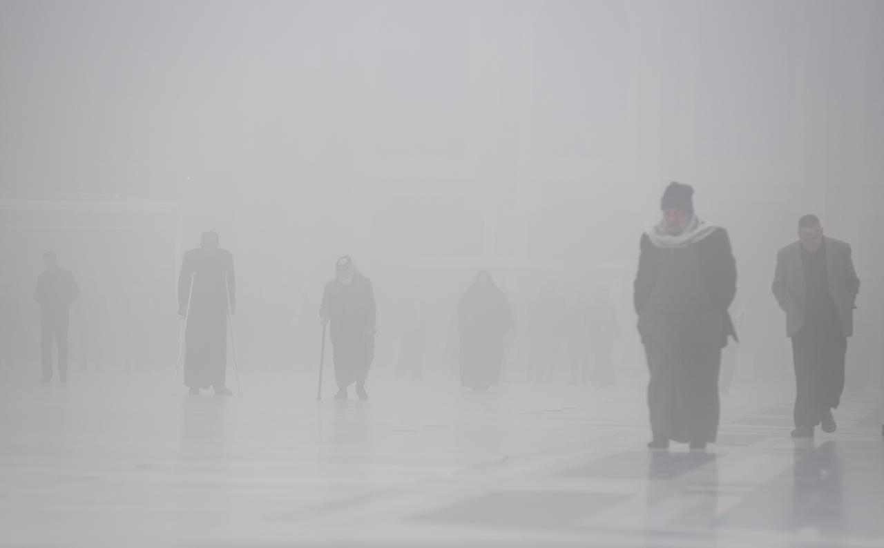 كم بلغ عدد سكان العراق في 2020 ؟