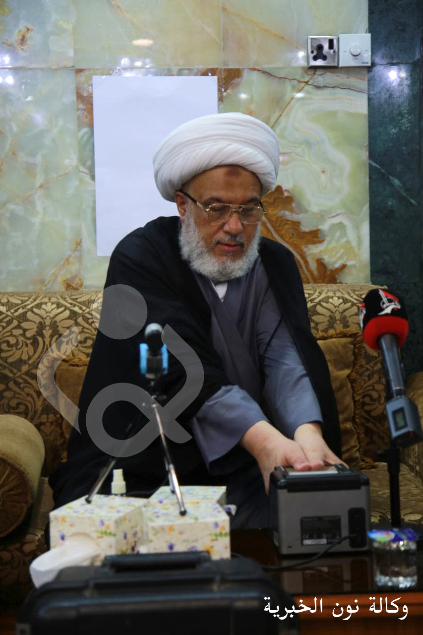 ممثل المرجع السيستاني يحدث بطاقته الانتخابية.. ومفوضية كربلاء تكشف عن نسب تحديث البيانات (فيديو)