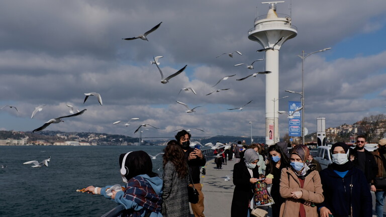 دولة مجاورة للعراق تسجل 193 وفاة واكثر من 42 الف إصابة بكورونا