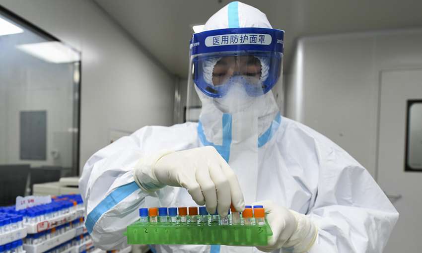 مسؤولون أميركيون: نظرية تسرب كورونا من مختبر ووهان الصيني موثوقة