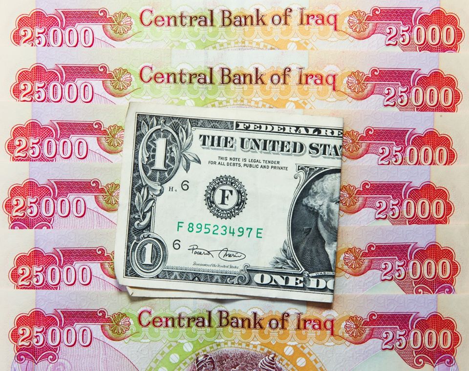 وزير المالية يتحدث عن عملية تغيير سعر صرف الدولار