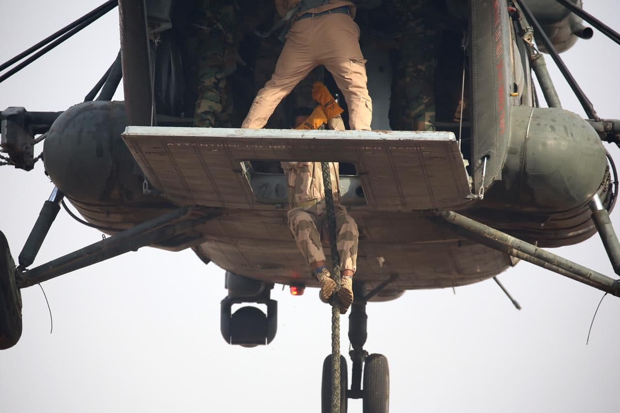 حشد العتبات: لايمكن لأي قوة أن تكون منضبطة وليس فيها ضباط من داخل المؤسسة العسكرية (صور)