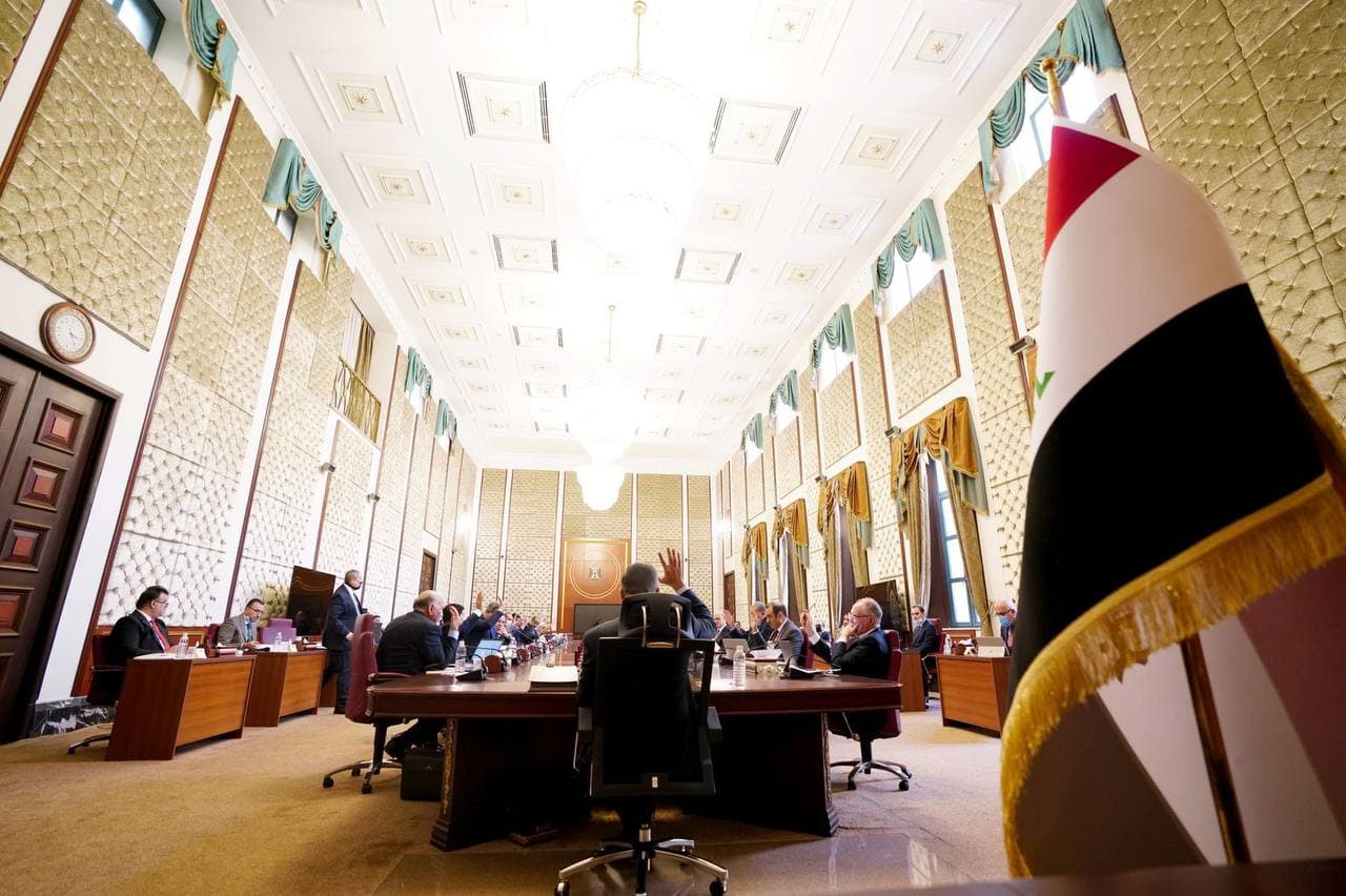 تدهور الوضع الصحي لوزيرة في الحكومة العراقية ونقلها الى المستشفى