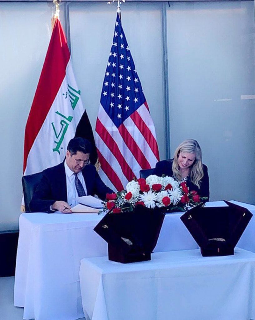 بالصور.. العراق يستعيد "قطعتين اثريتين" من أمريكا يصل عمر أحدها إلى 4000 عام