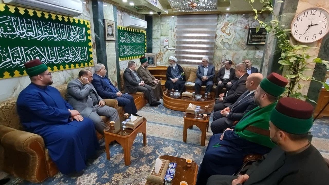 المتولي الشرعي للعتبة الحسينية يستقبل امين عام العتبة العباسية و يبارك لإدارتها الجديدة (فيديو)