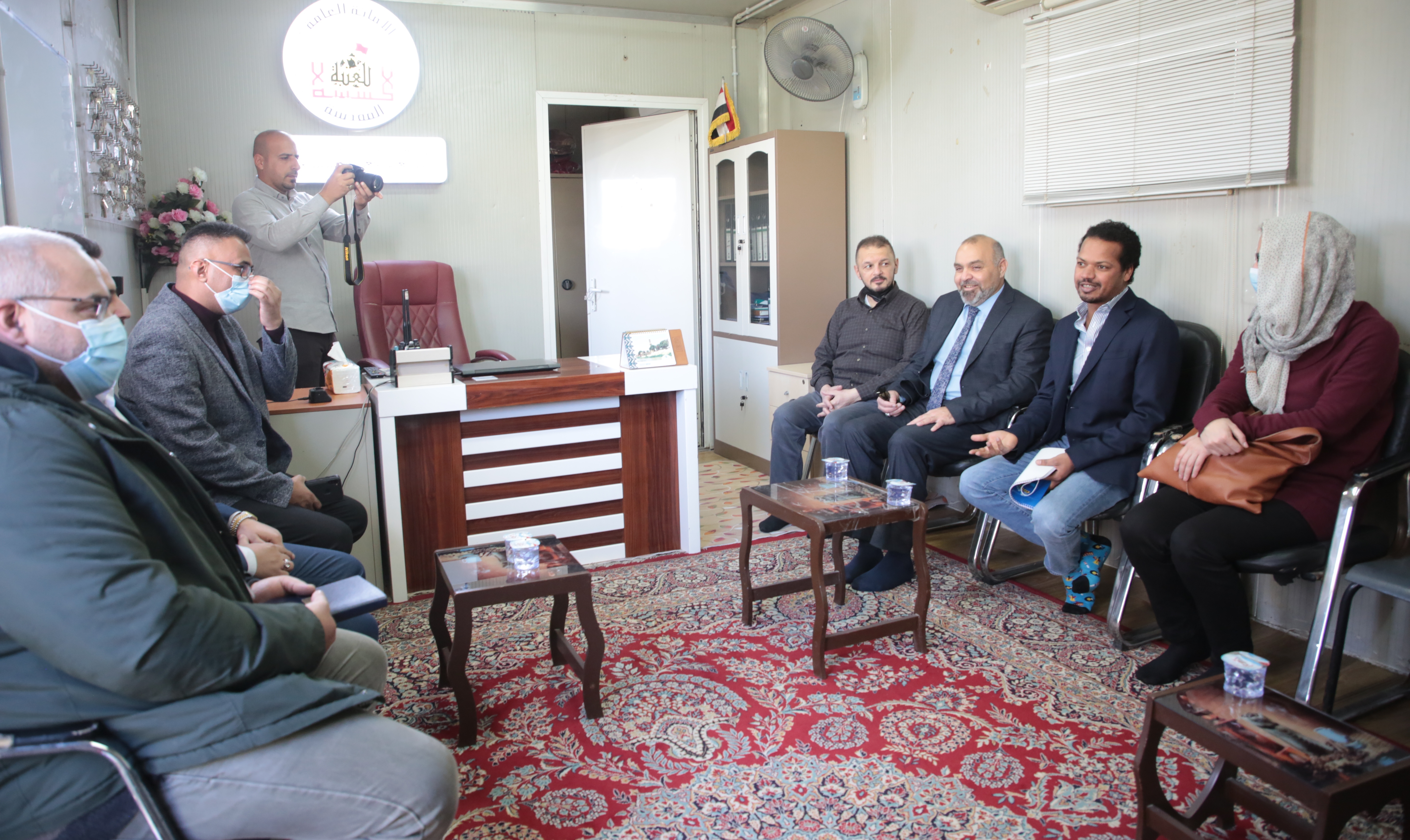 بعثة اممية تزور مركز لايواء النازحين تابع للعتبة الحسينية في كربلاء