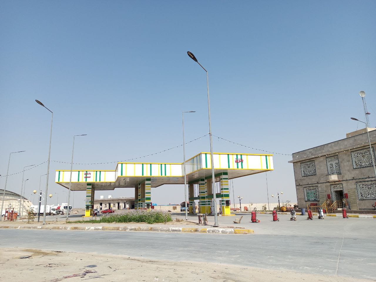 الطريق الى الجنوب في خطر.. ازمة بنزين تضرب مناطق في العراق (فيديو)