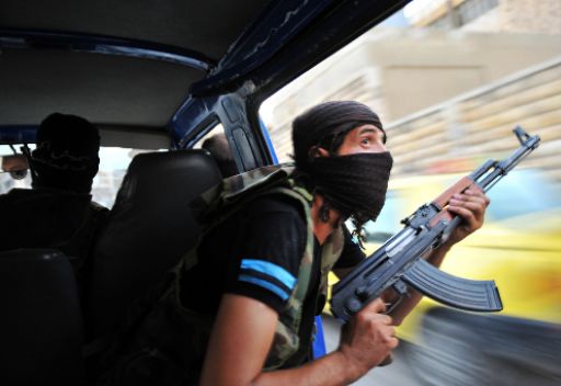 بغداد.. مسلح يفتح النار على طفلة صغيرة وينهي حياتها