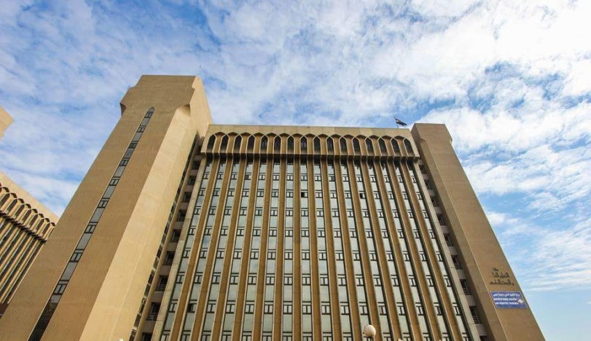 التعليم العالي تعيد تطبيق نظام الامتحانات الجامعية "الحضوري والالكتروني"