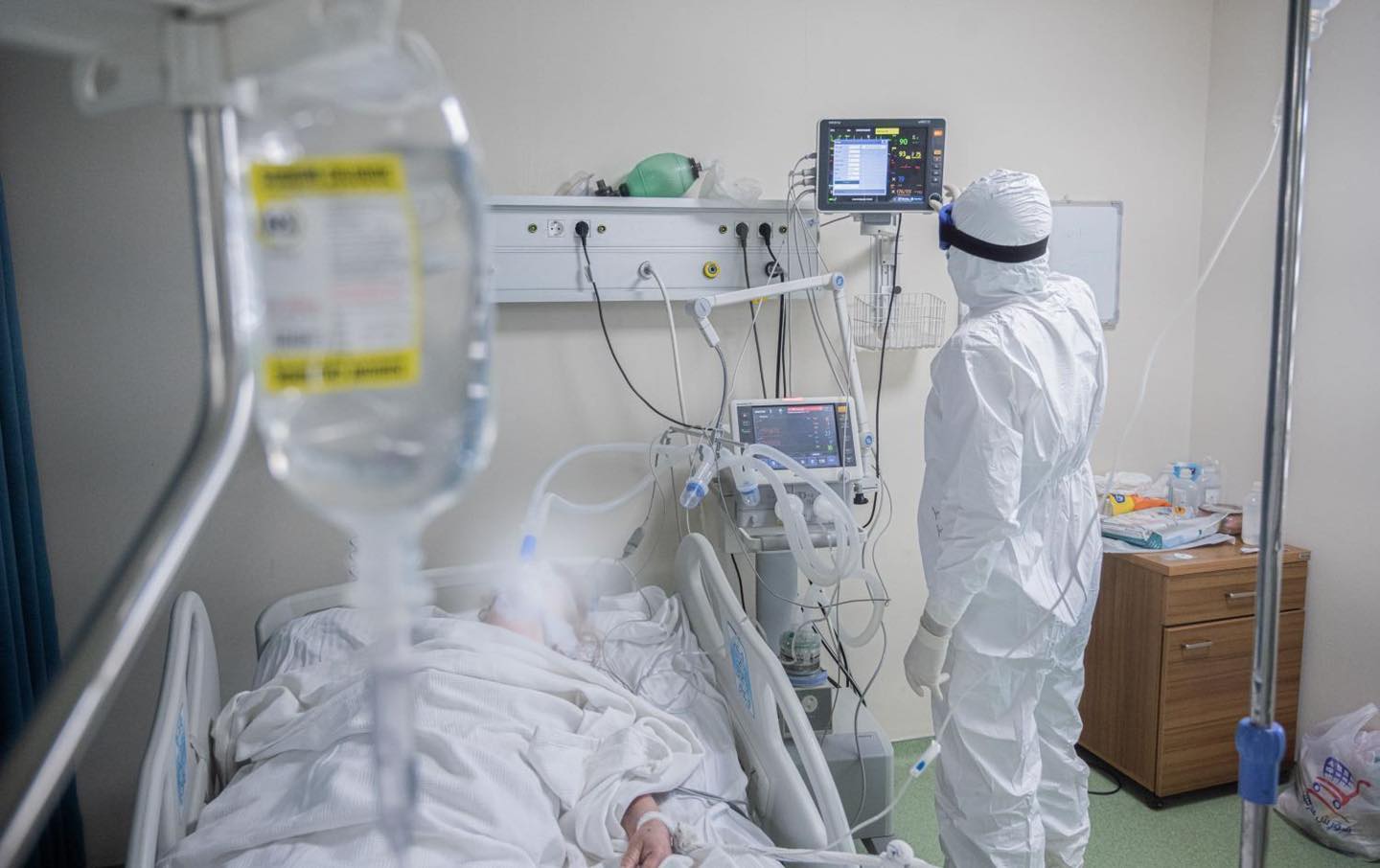 لاول مرة منذ اشهر.. العراق يتجاوز حاجز الـ(2000) اصابة يومياً