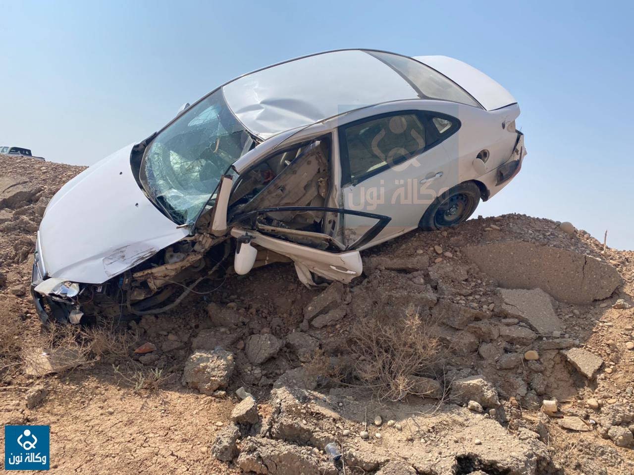 ميسان.. اصابة 3 اشخاص بحادث سير قرب منفذ الشيب الحدودي (صور)