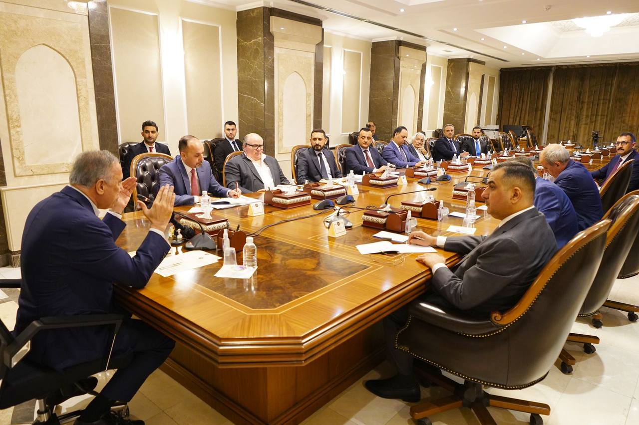شدد على تأهيل "شواخص بغداد".. الكاظمي يوجه لجنة نصب الحرية بأكماله بالموعد المحدد