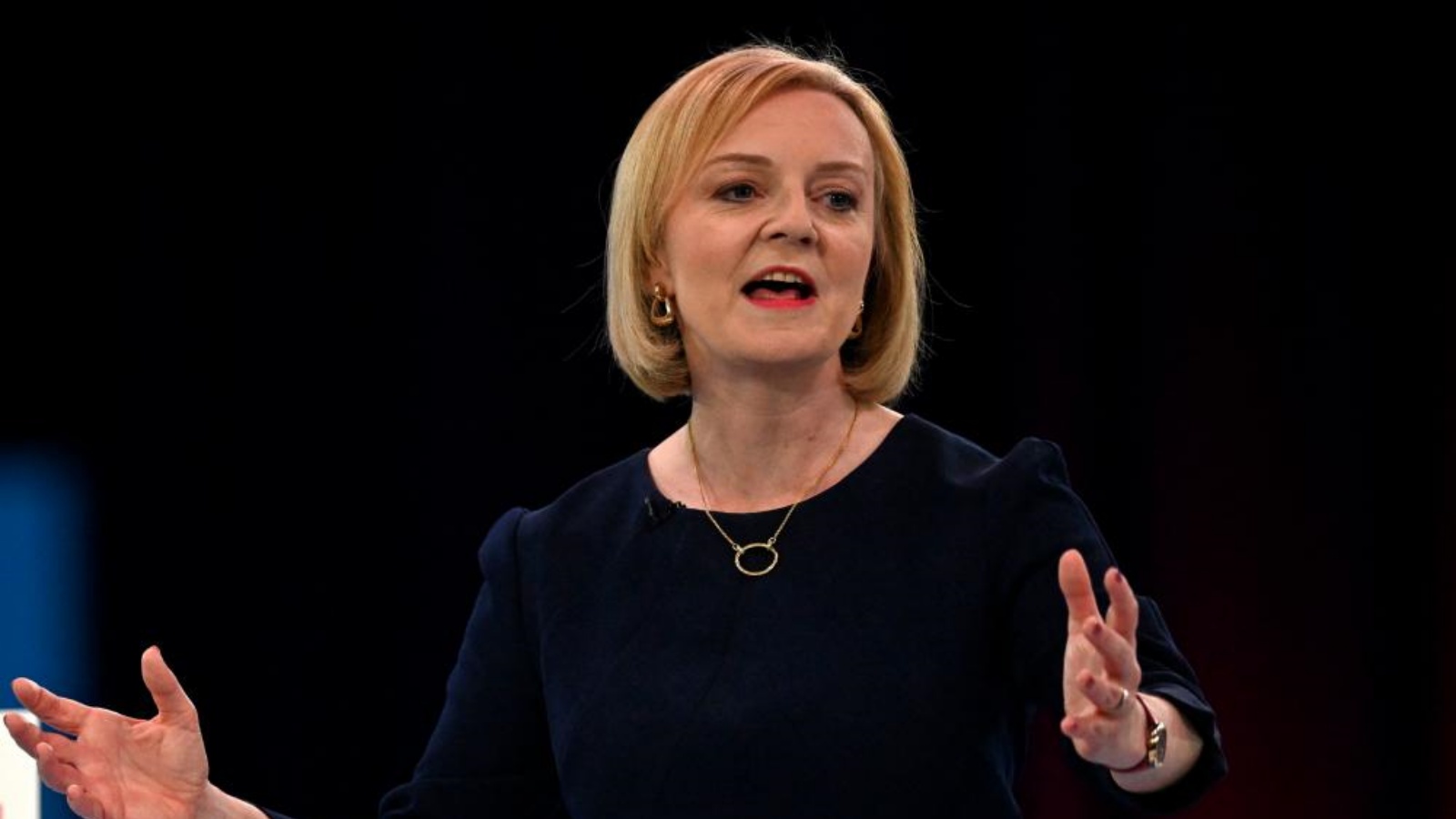 بعد 6 أسابيع من تسلمها منصبها.. ليز تراس تعلن استقالتها من رئاسة حزب المحافظين