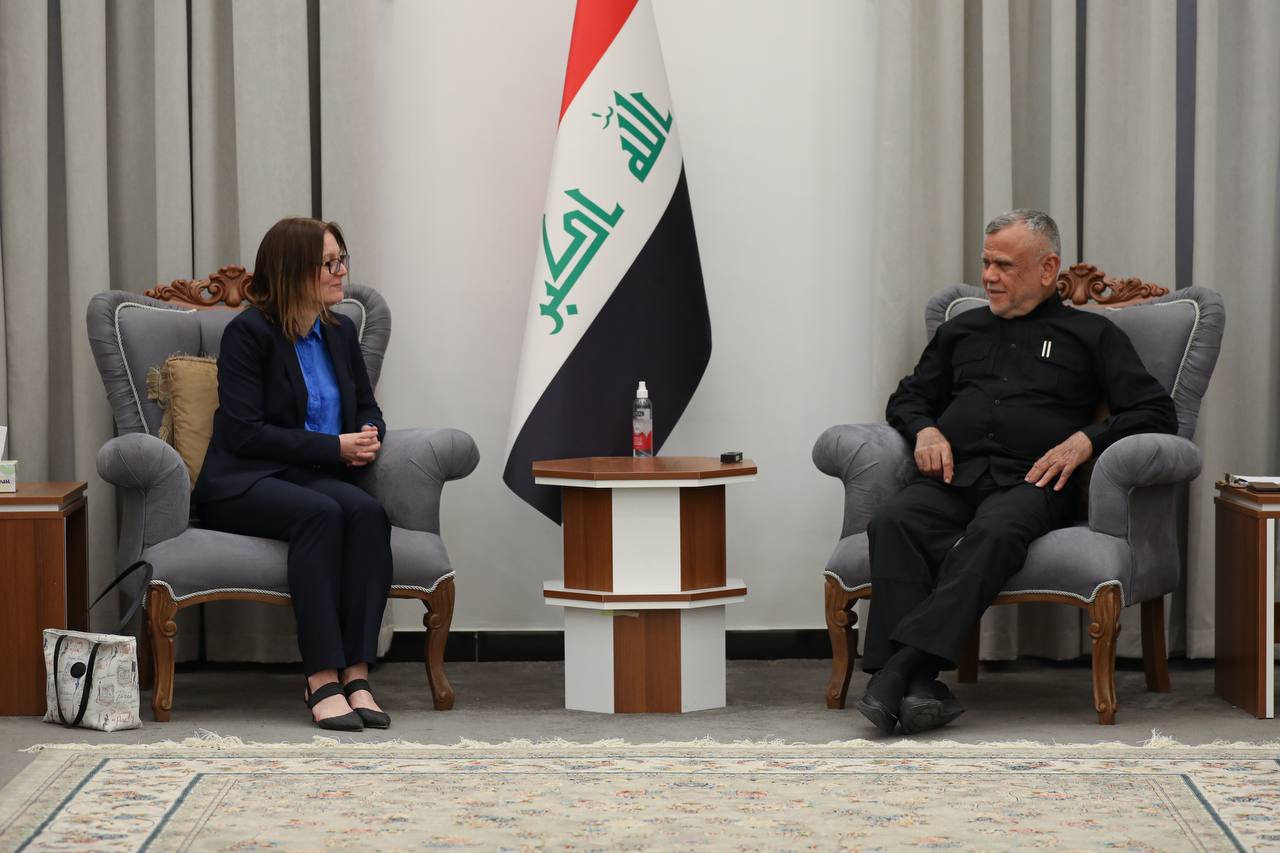 العامري لسفيرة السويد: لدينا مقومات عودة العراق لدوره القوي في المنطقة