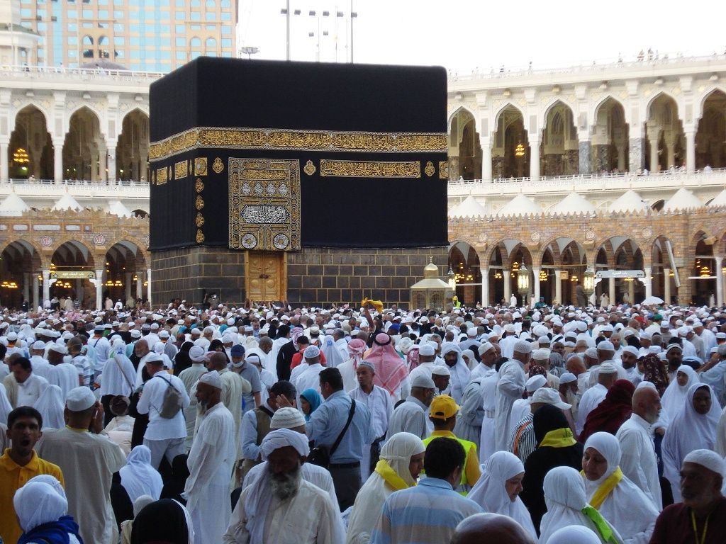 هيئة الحج والعمرة تحذر المعتمرين من الذهاب مع الشركات دون استلام سكنهم قبل المغادرة