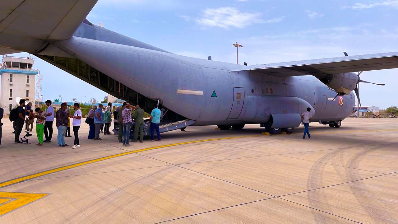 بينهم سوريون.. العراق يعلن إجلاء قرابة 250 شخصا من السودان