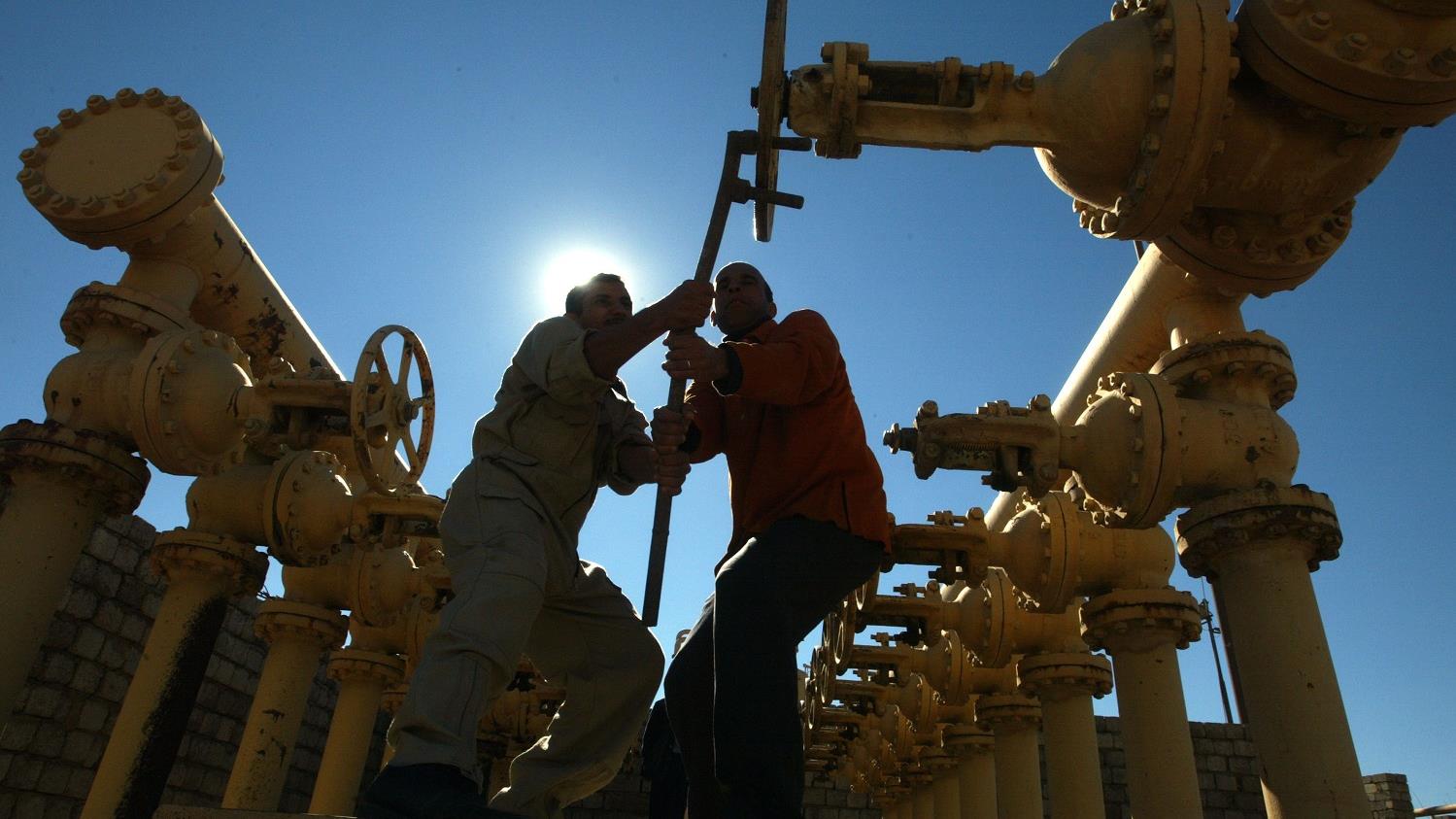 الأنبار والمثنى يحصلان على "حصة الأسد".. العراق يطلق 29 مشروعاً للنفط والغاز