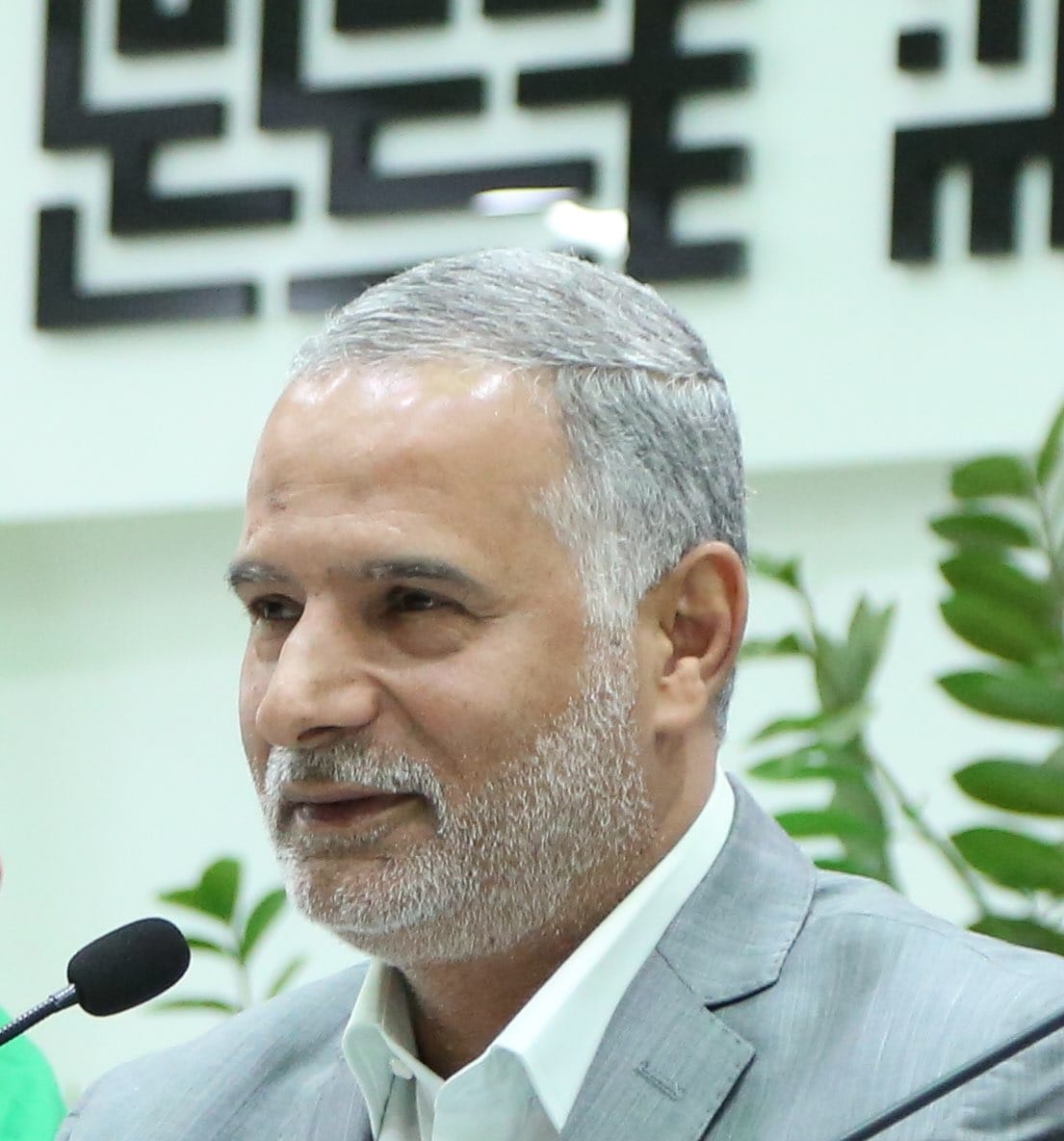 التاريخ ليس شريفاً للغاية ..