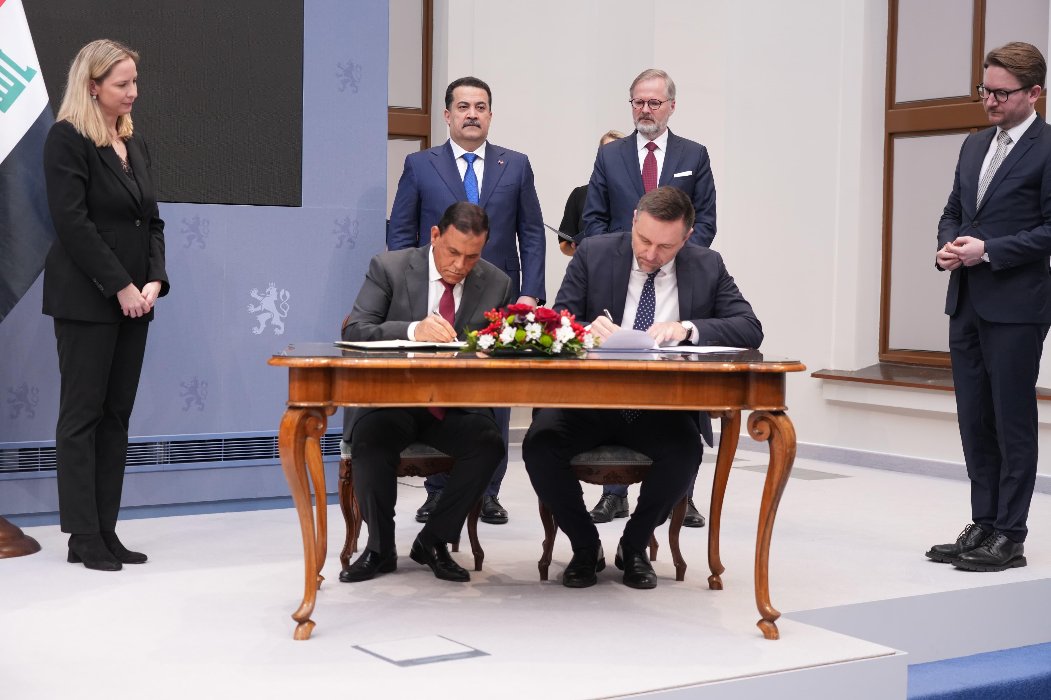 العراق وتشيك يوقعان اتفاقية و5 مذكرات تفاهم