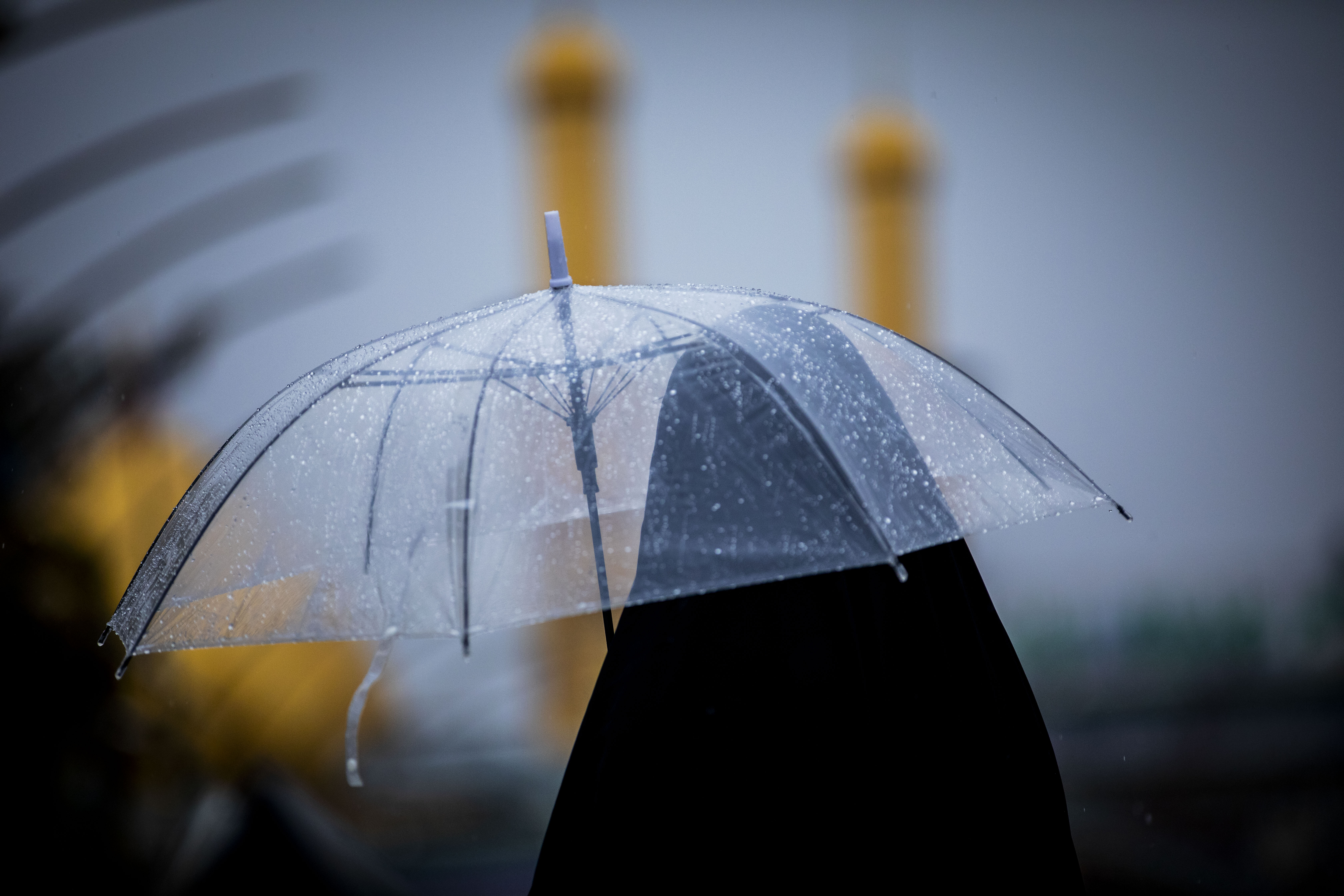 طقس العراق.. أمطار متوسطة الشدة وانخفاض في درجات الحرارة