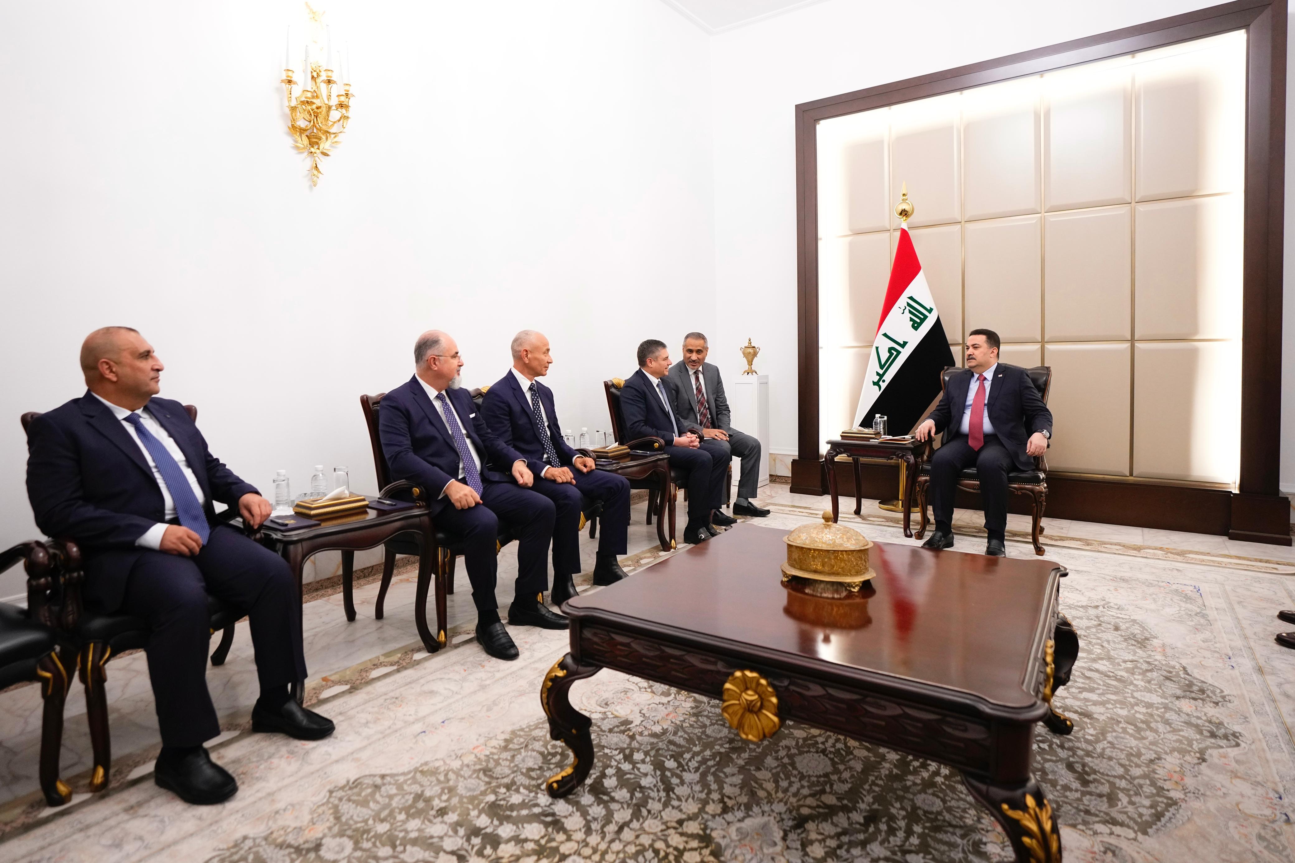 الغاز العراقي على طاولة المباحثات.. السوداني يفتح الأبواب أمام شركة "بيكر هيوز" الأمريكية