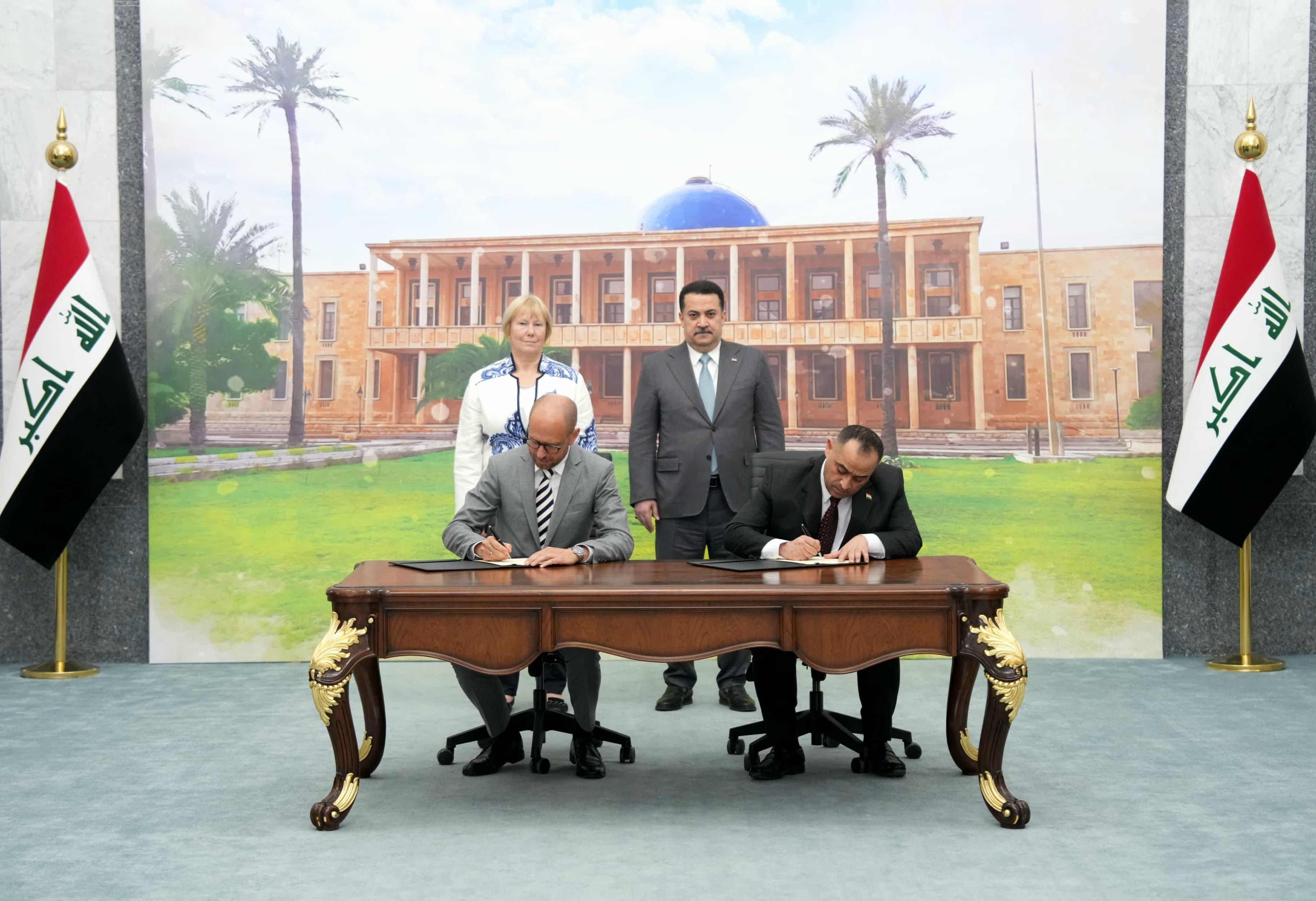 الكهرباء تكشف بنود اتفاقية "سيمنز": توفر 38 ألف ميغاواط من الطاقة