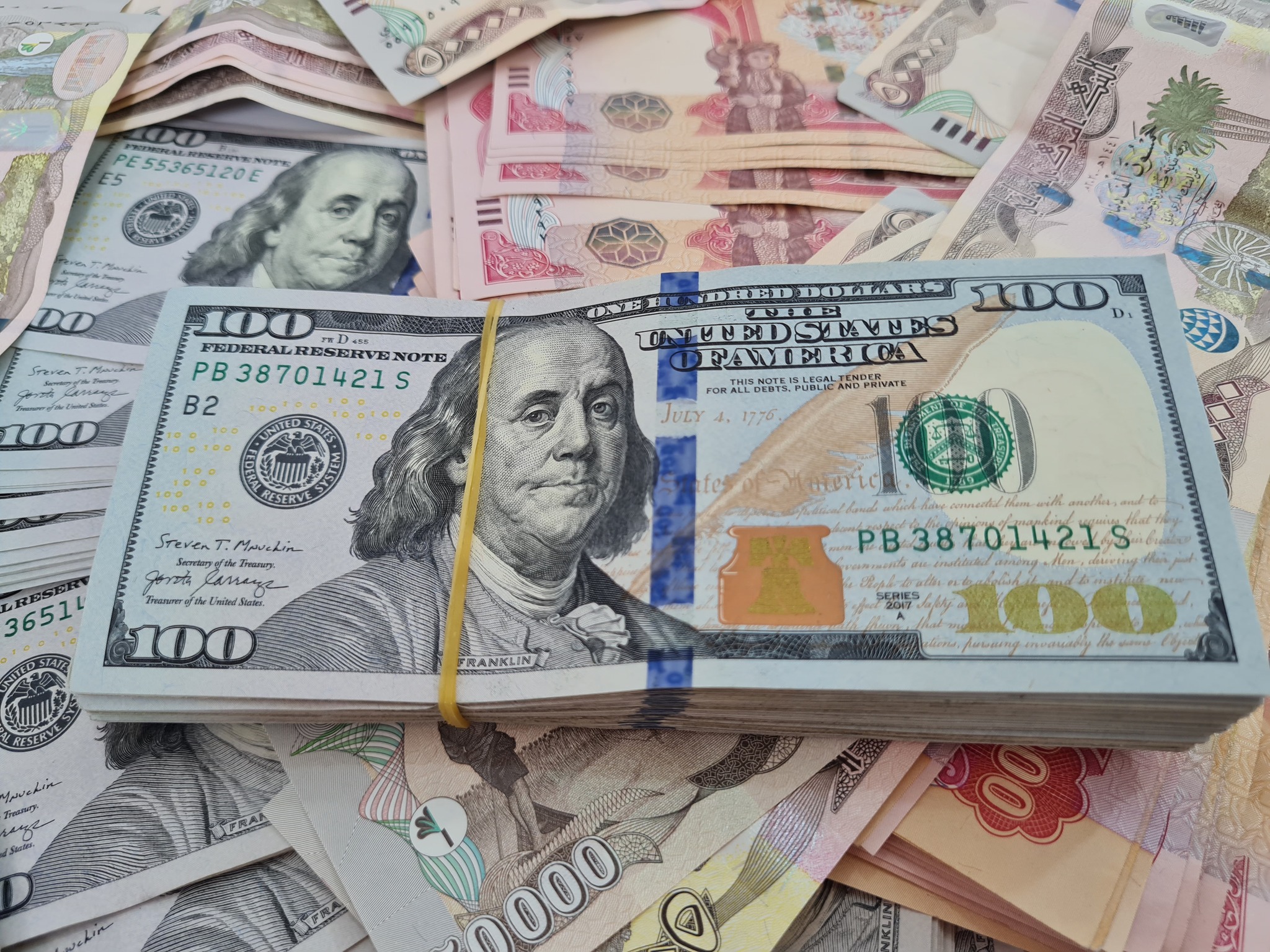 قفزة بأسعار الدولار في العراق