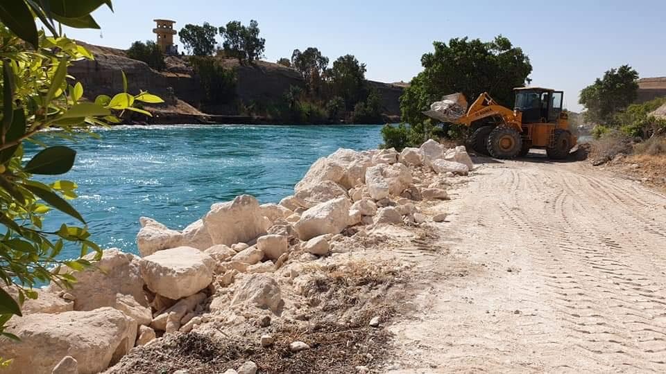 تاكل في الجانب الايمن لمؤخر ناظم الثرثار والوزراة تعالجه