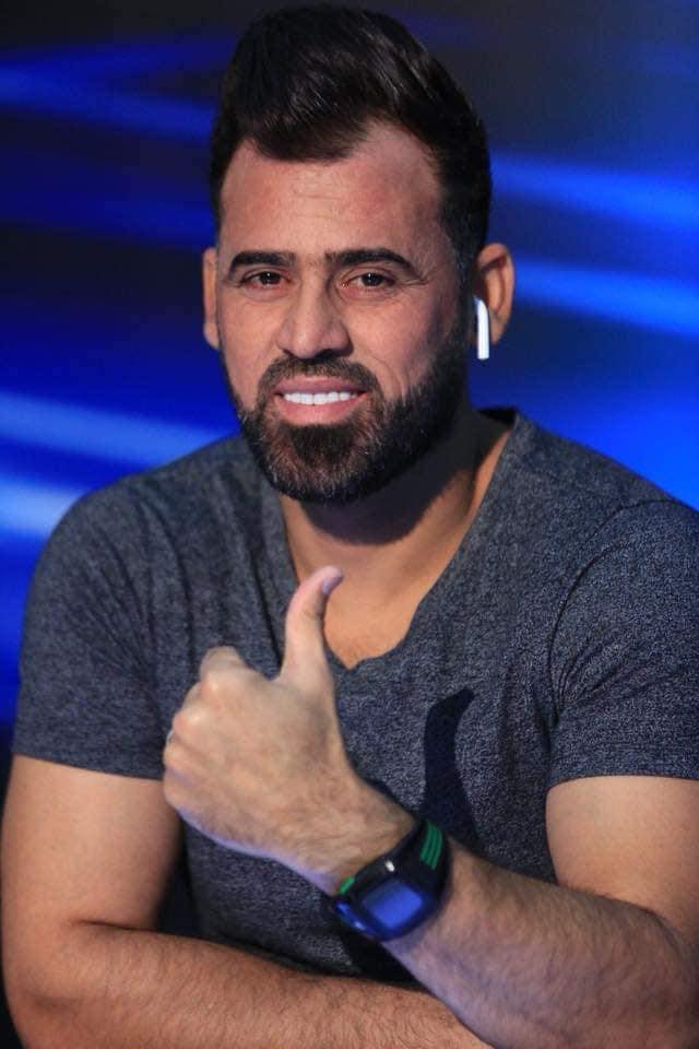 بالصور .. الكابتن عماد محمد يلتزم الحجر المنزلي بعد اصابته بكورونا