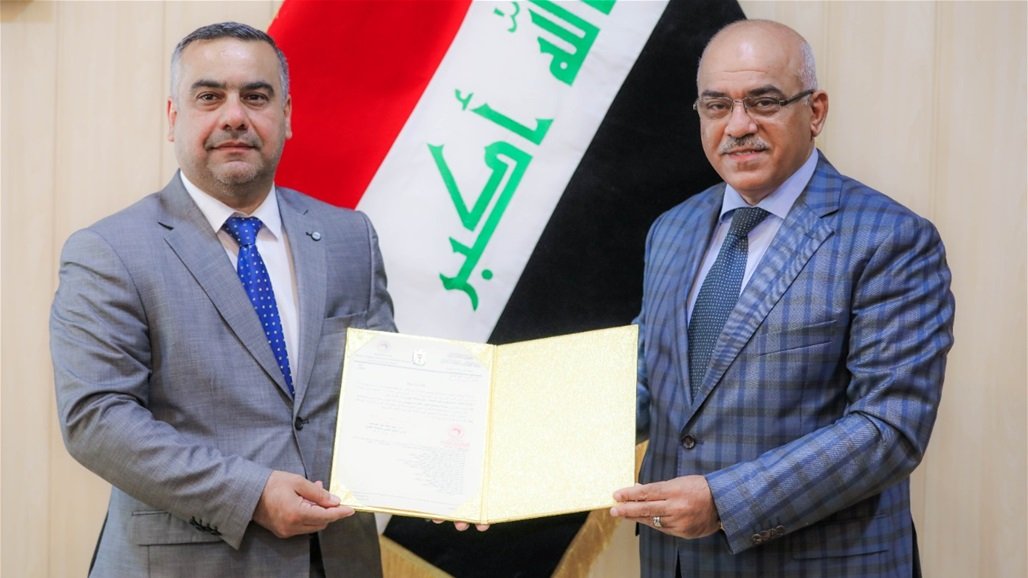 وزير التعليم يكلف رئيسا جديدا لجامعة نينوى