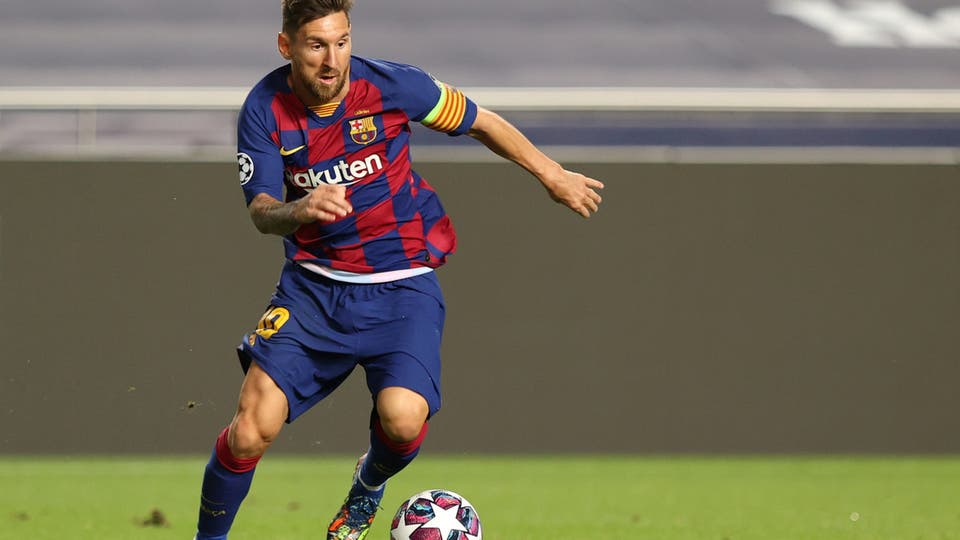 مصادر مقربة: ميسي يقرر البقاء في برشلونة