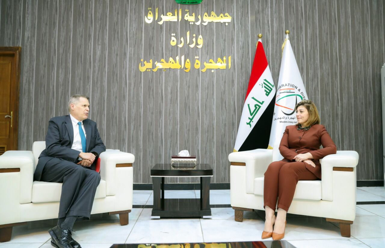 السفير الامريكي لوزيرة الهجرة :ملف الوزارة اصبح مركز اهتمام في واشنطن