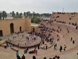 اثار بابل وغياب المنظومة السياحية