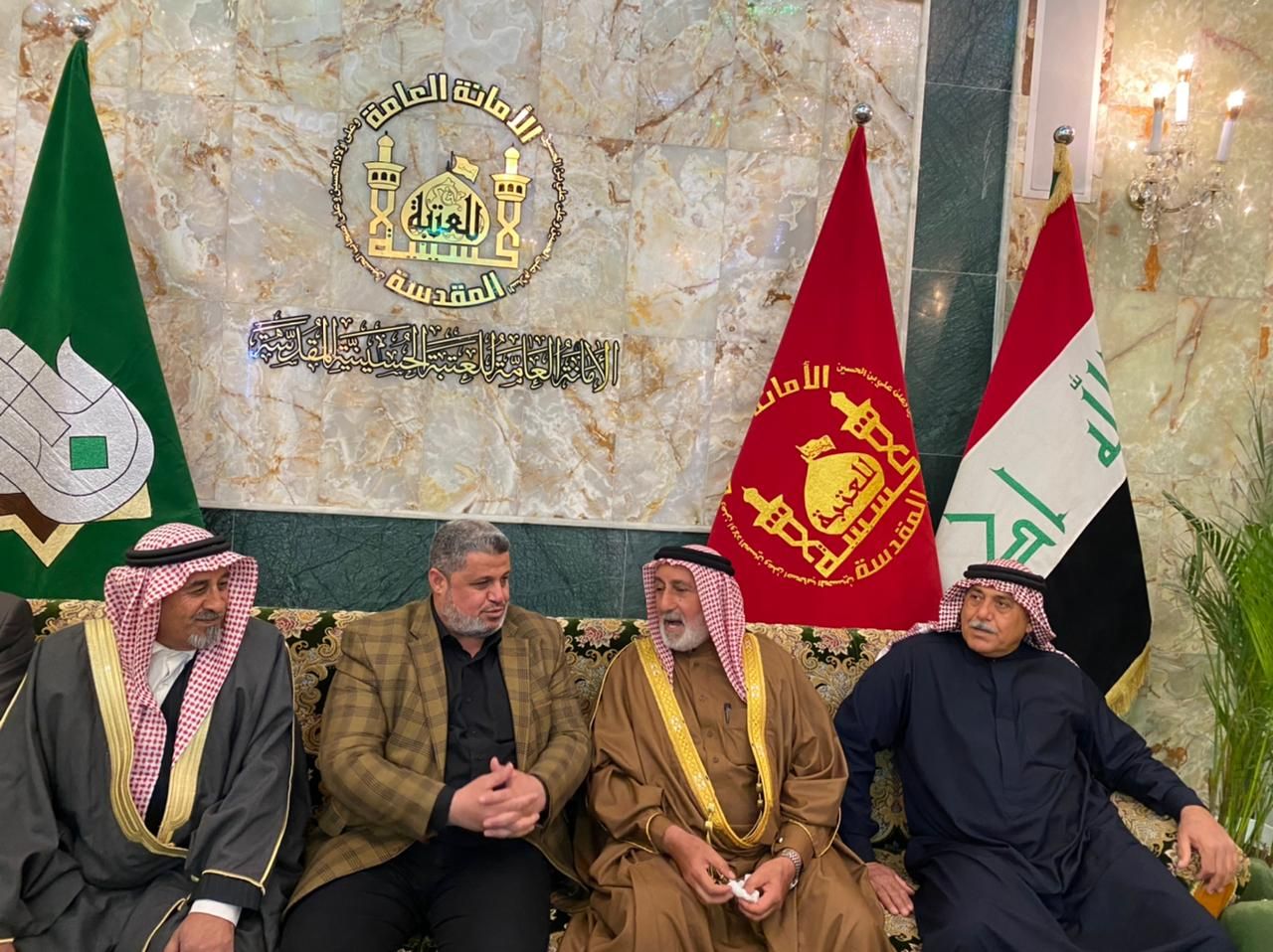 شيخ قبيلة من الانبار يزور ابناء عمومته بكربلاء:نرفض مشاريع تقسيم العراق وخطاب السيستاني يوحد العراقيين