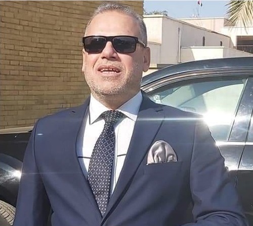 الكاظمي يكلف مرشحاً صدرياً بمنصب وكيل وزير التربية