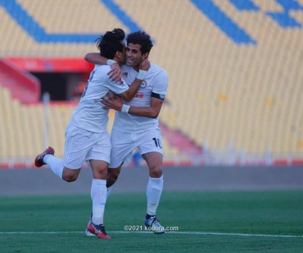 الزوراء يضرب نفط البصرة بثنائية