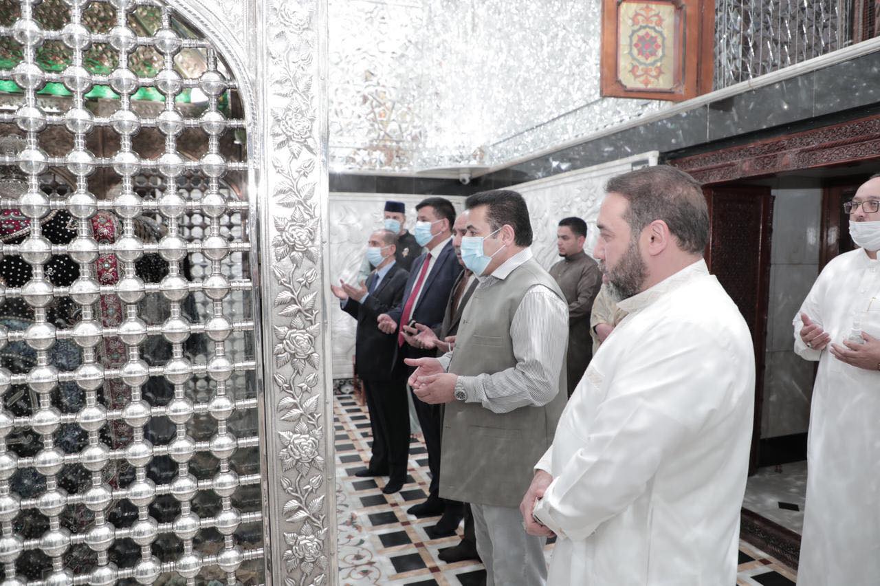 مستشار الأمن القومي قاسم الأعرجي يزور الحضرة القادرية في بغداد