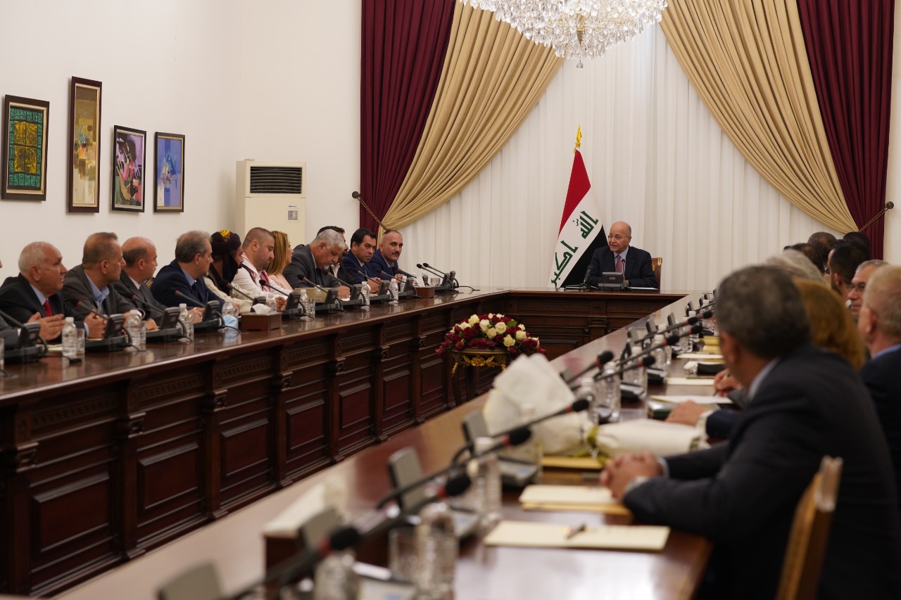 رئيس الجمهورية: مرجعية النجف المنتصرة دوما لحقوق المكونات