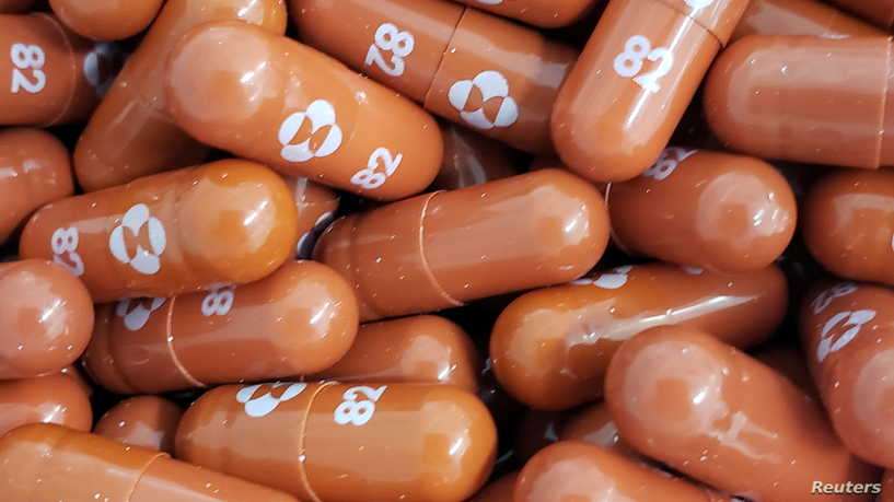 علاج كورونا عن طريق الفم.."مولنوبيرافير" يحظى بأول موافقة رسمية