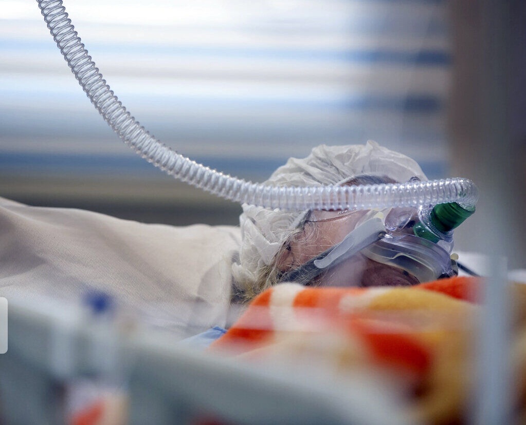 ايران  تسجل 123 حالة وفاة جديدة بسبب كورونا