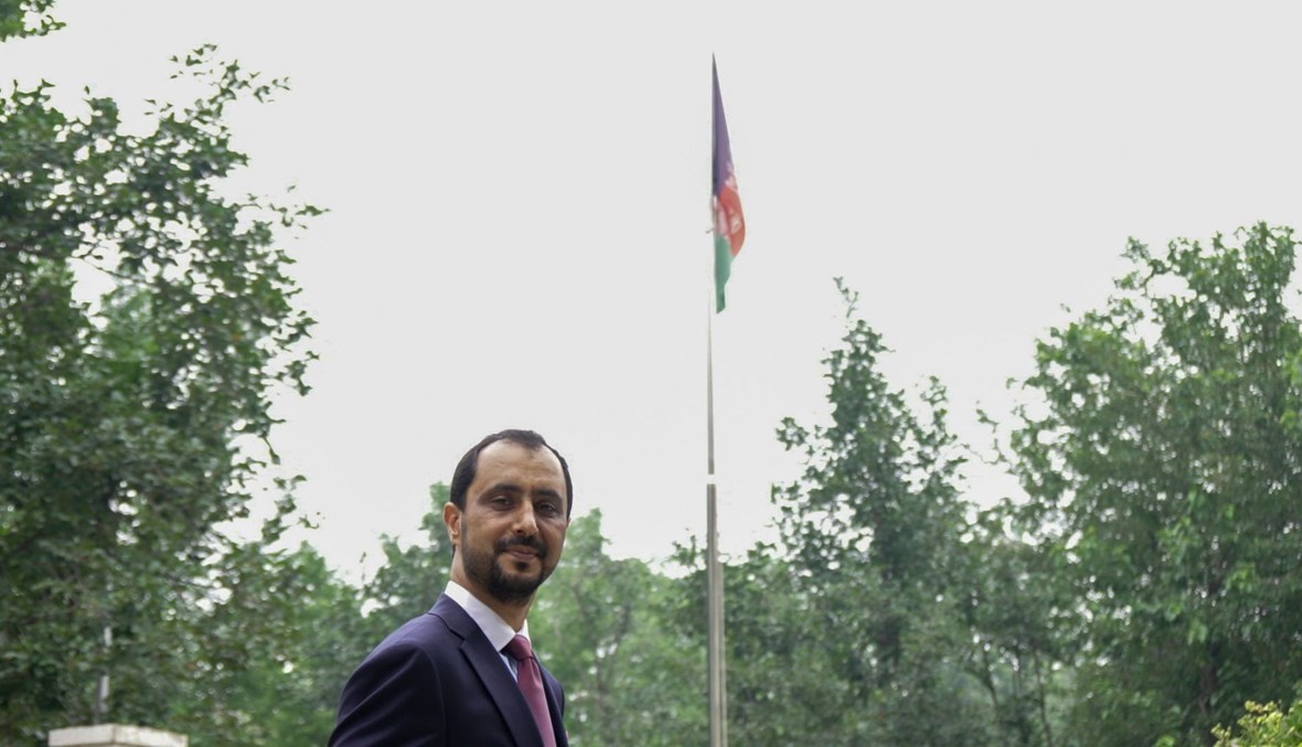 السفير الأفغاني في الصين يستقيل ‏لعدم تلقّيه راتبه لأشهر ‏